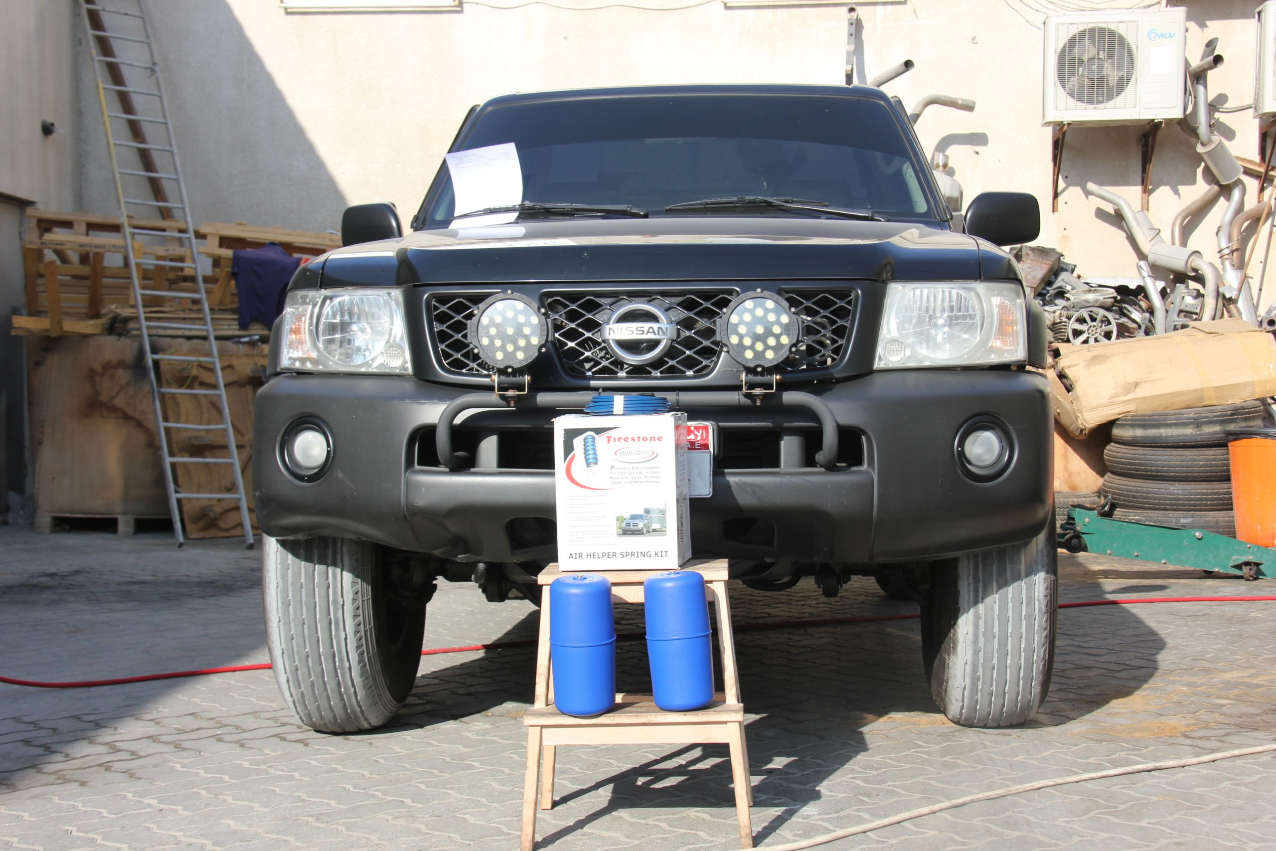 حقيبة مساعد الهواء Firestone لنيسان Y61 / يوكون دينالي / إسكاليد / تاهو / أفالانش 2