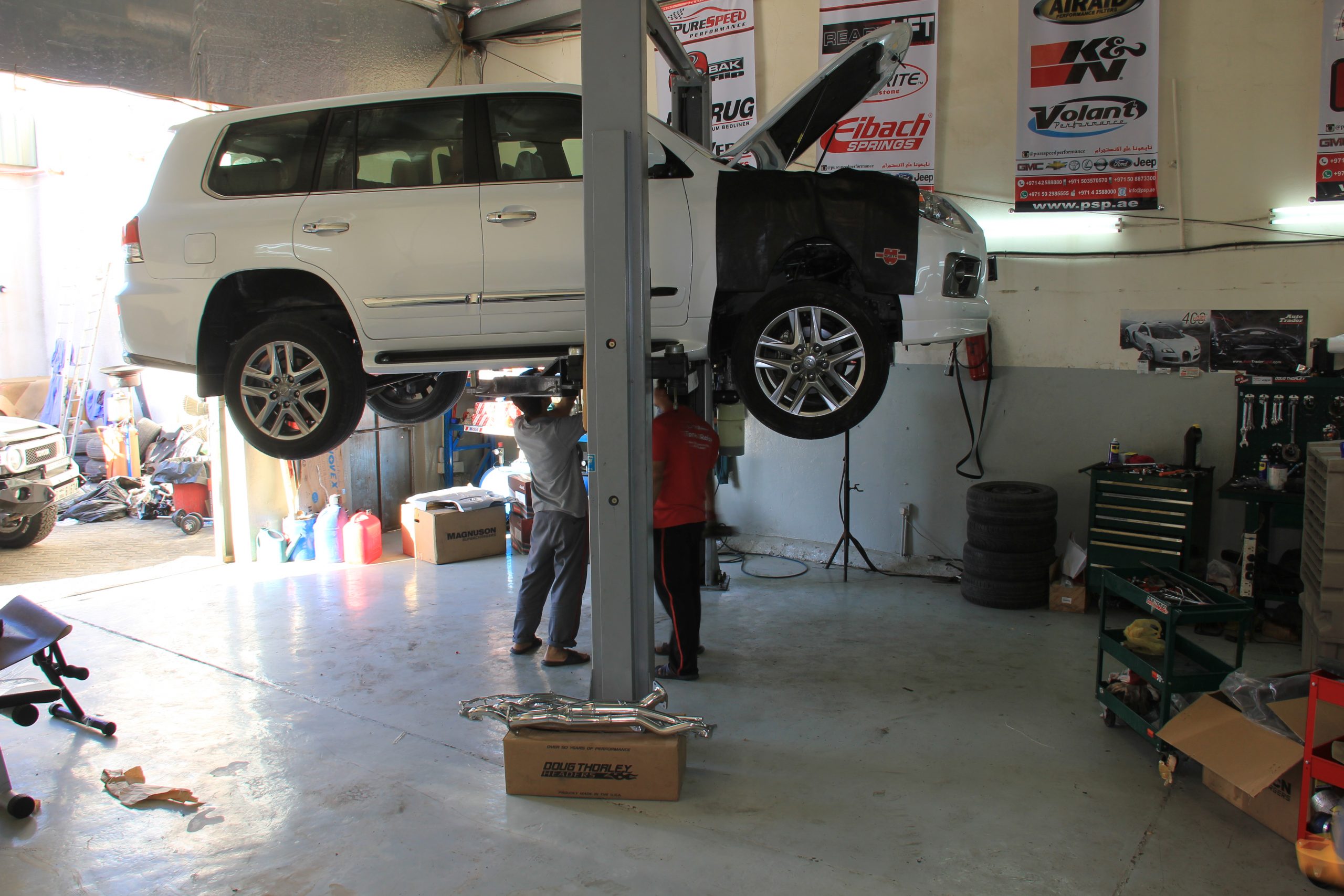 DougThorley هدرز LX570 / Land Cruiser 5.7L 2014-Up 3