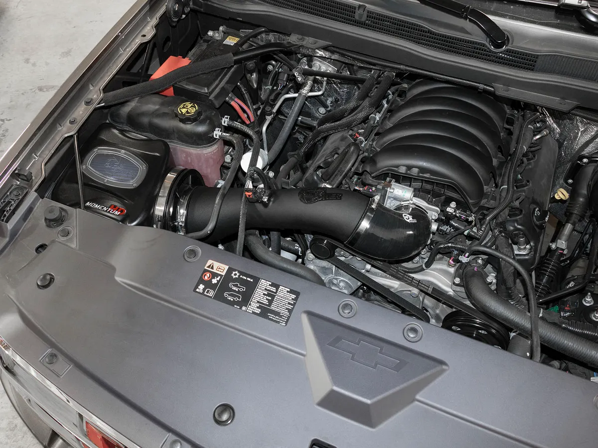 AFE Momentum GT نظام سحب هواء بارد لشاحنات GM HD 6.0L 2016-2019 5