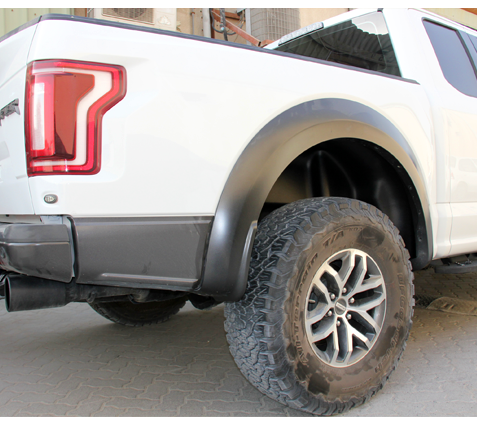بطانة HUSKY الخلفية الداخلية جنوط لـ Ford F-150 Raptor 2017-2020 3