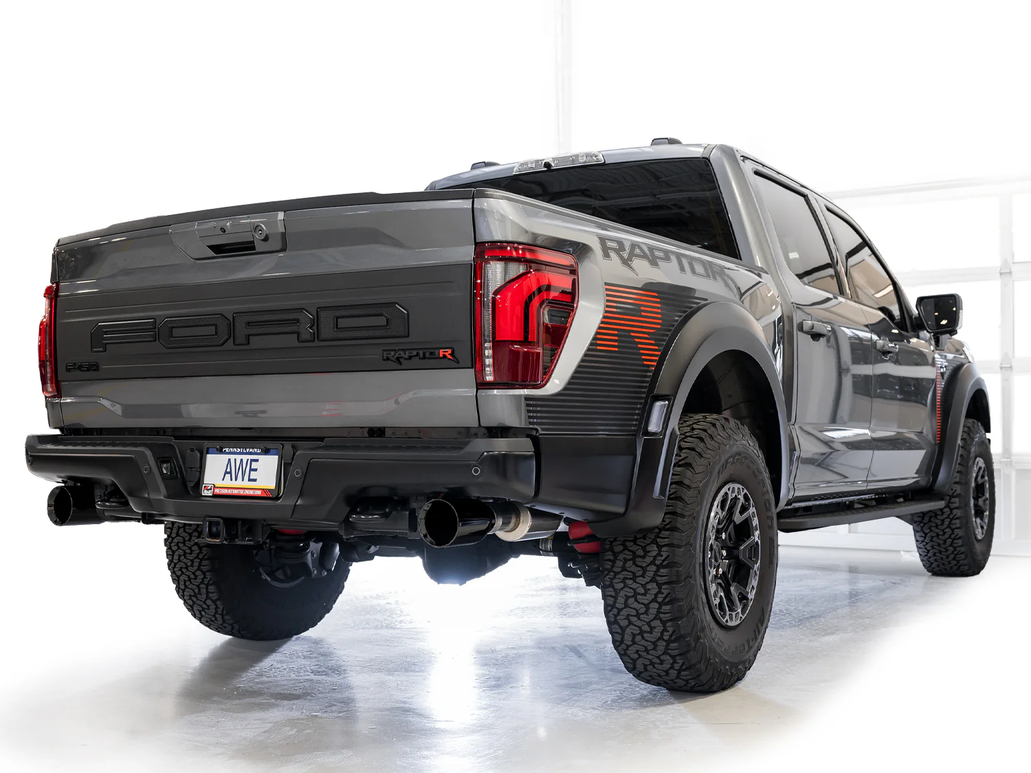 مجموعة العادم AWE لسيارة Ford F-150 Raptor “R” 5.2L 2023-Up 5