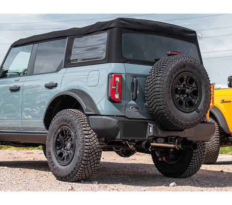 ظهر Corsa Sports Cat مع أطراف سوداء لسيارة Ford Bronco 2.7L Double Cab 2021+ 2