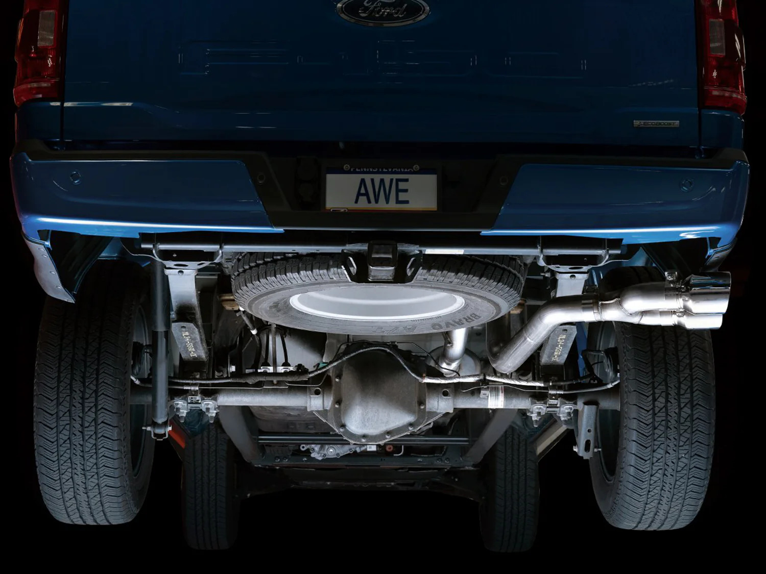 مجموعة عادم AWE لسيارة Ford F-150 Double Cab 2021+ 3