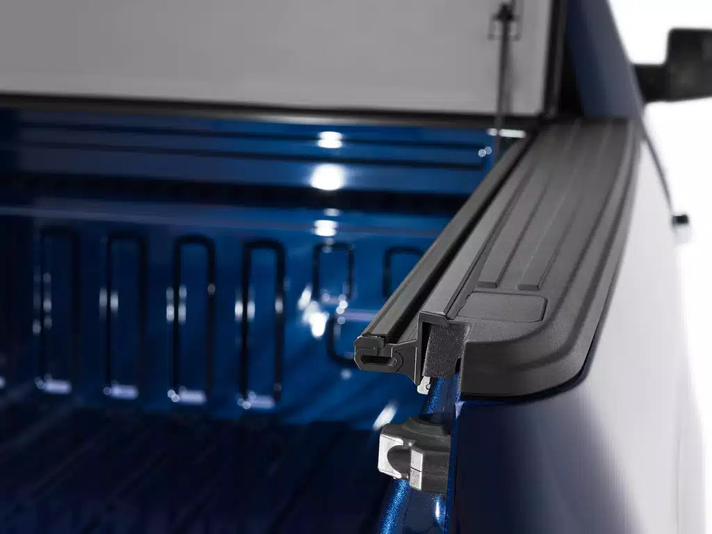 BAKFlip FIBERMAX 5.5 ″ لسيارة Ford F-150 Raptor 2015-Up 6