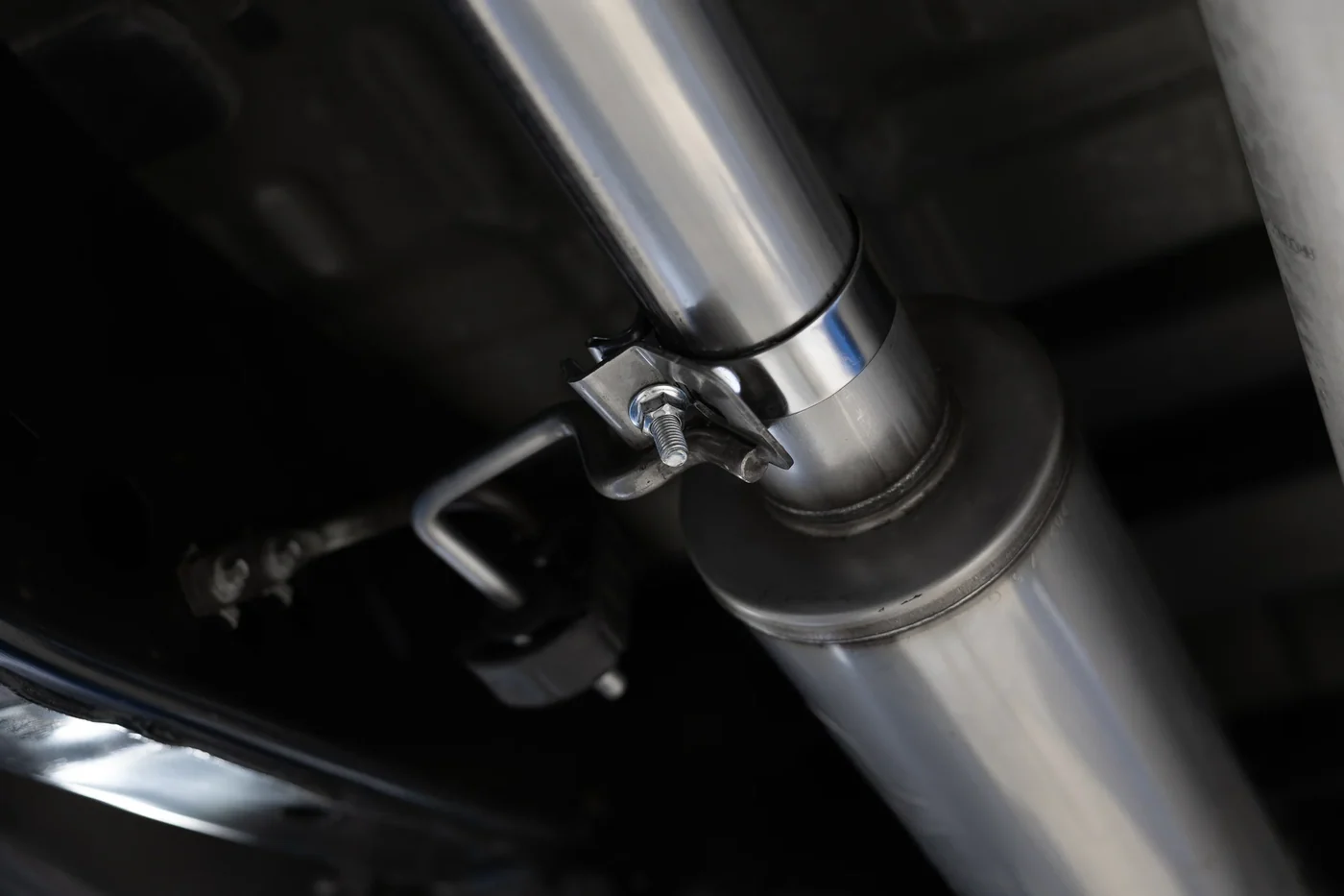مخرج جانبي واحد من الفولاذ المقاوم للصدأ MBRP مقاس 3 بوصات عادم كات باك لـ Ford F-150 2021-2026 6